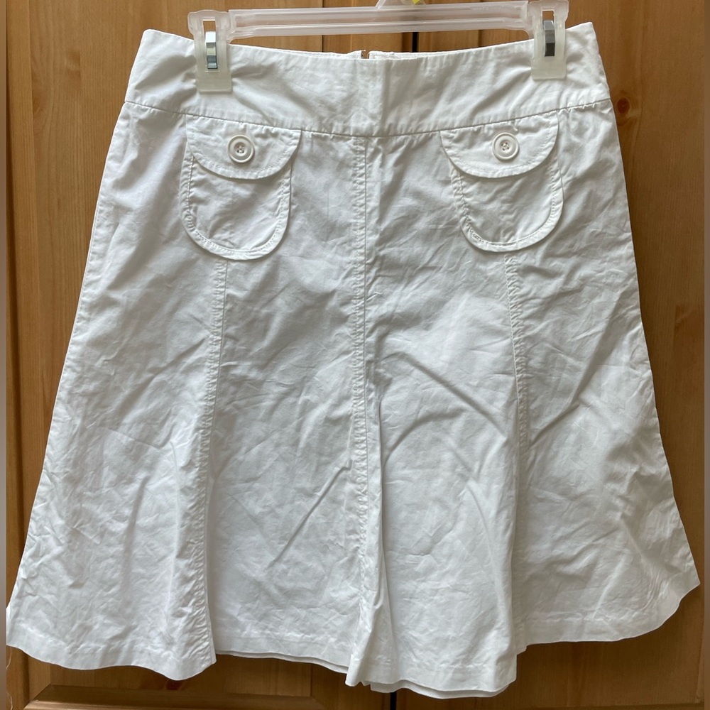 Adorable white flare skirt. Never worn!
